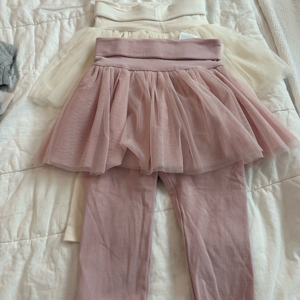 GAP Light Pink Tulle & Ivory Skirt Leggings